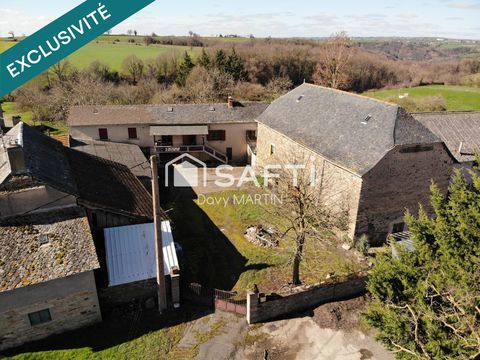  Corps de ferme avec une habitation de 165 m�, sa grange et ses d�pendances. Maison - 6 pi�ce(s) - 165 m�