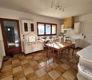  Maison � vendre 6 pi�ces 165 m�