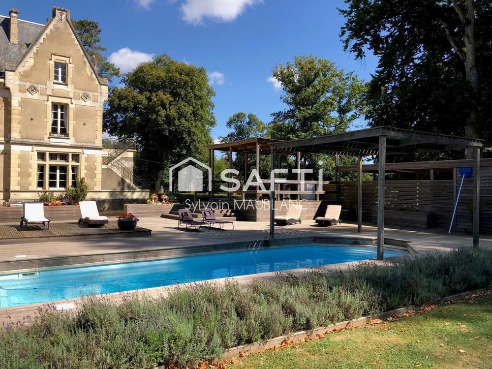 � vendre  Maison Charentonnay (18140)