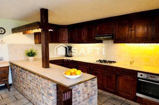  Maison � vendre 8 pi�ces 200 m�