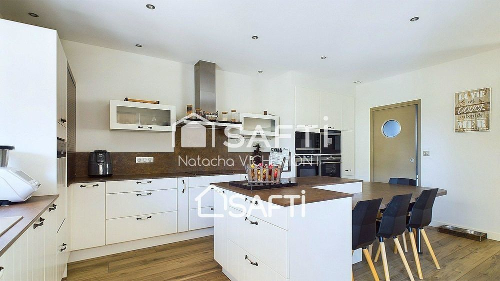 � vendre  Maison Angoulins (17690)