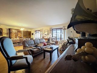  Maison � vendre 11 pi�ces 268 m�