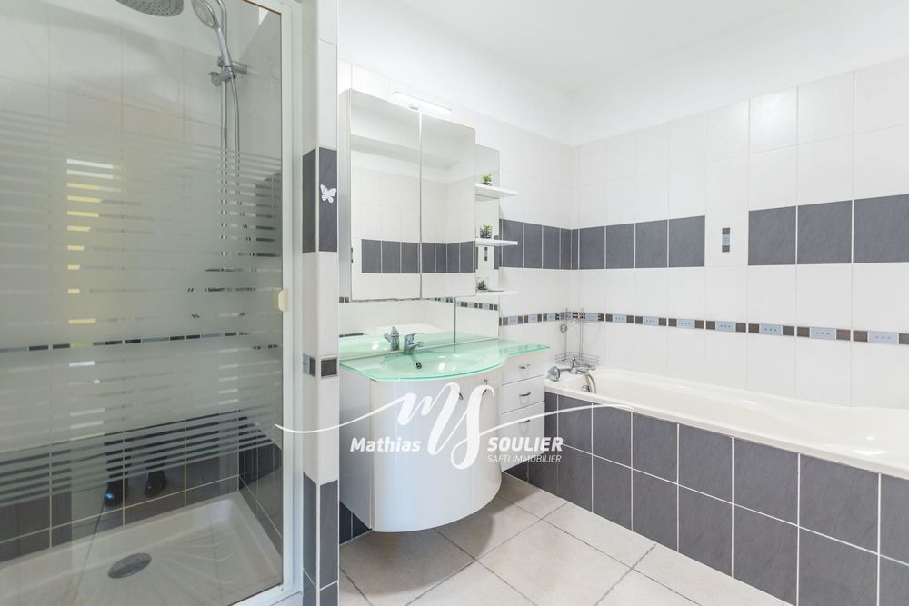 � vendre  Maison Vitrolles (13127)