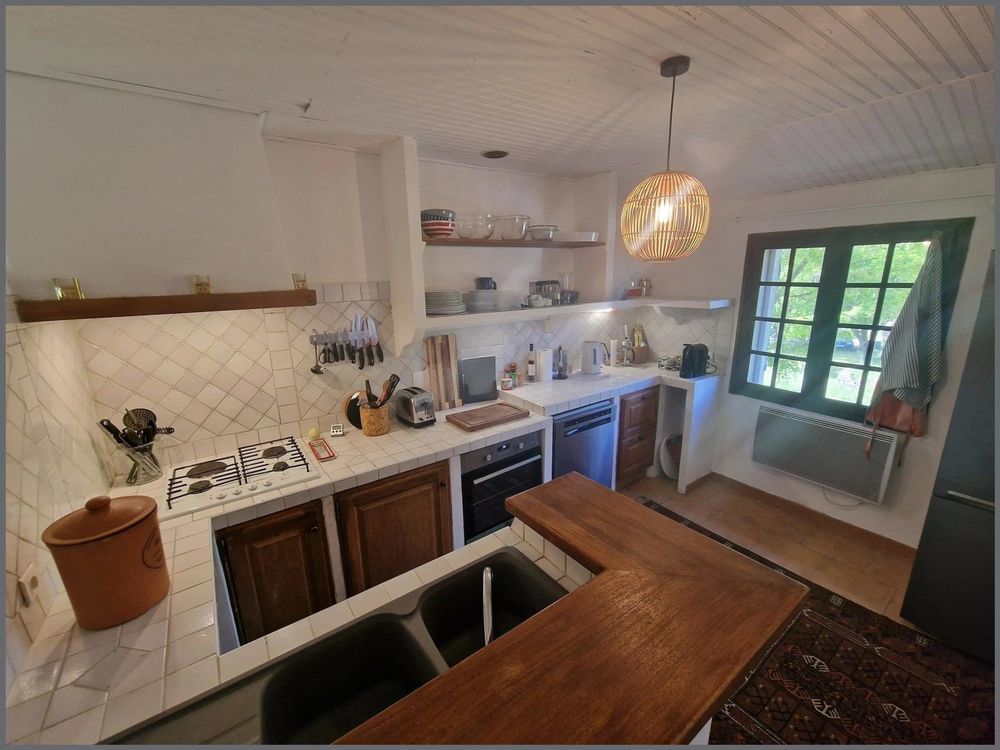 � vendre  Maison C�reste (04280)