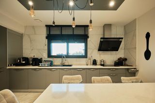  Maison � vendre 7 pi�ces 180 m�