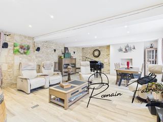  Maison � vendre 5 pi�ces 221 m�