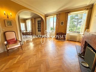  Maison � vendre 10 pi�ces 208 m�