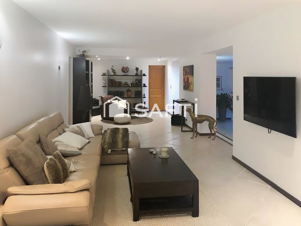 � vendre  Maison Saint-Maximin-la-Sainte-Baume (83470)