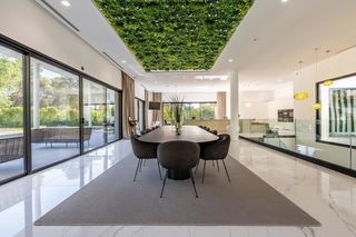  Maison � vendre 10 pi�ces 1300 m�