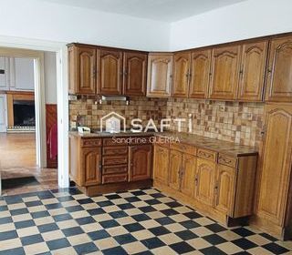  Maison � vendre 8 pi�ces 215 m�