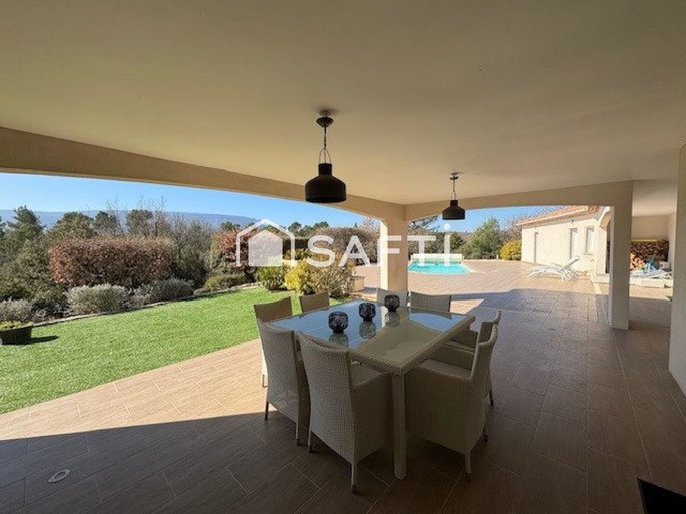 � vendre  Maison Saint-Maximin-la-Sainte-Baume (83470)