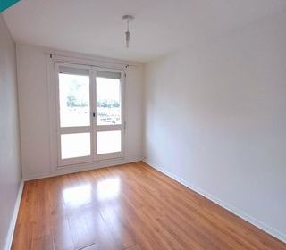  Appartement � vendre 4 pi�ces 77 m�