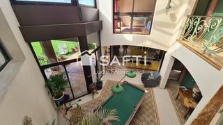  Maison � vendre 5 pi�ces 204 m�