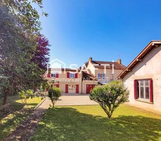  Maison � vendre 10 pi�ces 199 m�