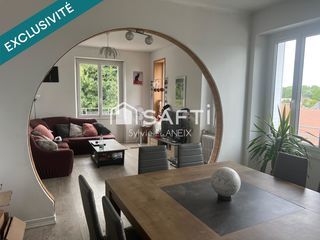  Immeuble � vendre 208 m�