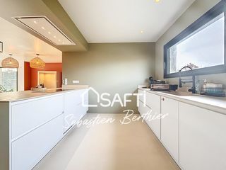  Maison � vendre 6 pi�ces 190 m�