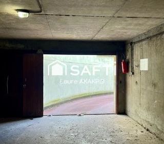  Parking / Garage � vendre 12 m�