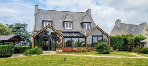   Maison 283 m�, terrain de 1058m�, sous sol am�nag� Maison - 13 pi�ce(s) - 283 m�