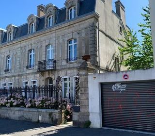  H�tel Particulier � vendre 10 pi�ces 280 m�