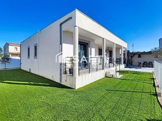  Maison � vendre 4 pi�ces 101 m�