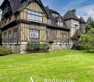  Propri�t�/ch�teau � vendre 15 + pi�ces 400 m�