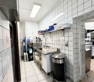  Immeuble � vendre 275 m�