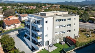  Appartement � vendre 3 pi�ces 64 m�