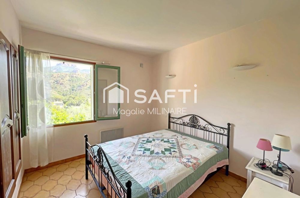 � vendre  Maison Agay (83530)