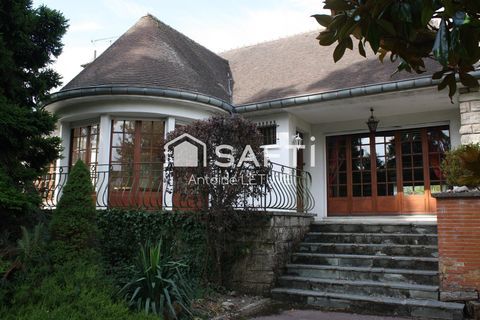   Pavillon Bourgeois de 5 chambres sur Jardin arbor� Maison - 8 pi�ce(s) - 434 m�