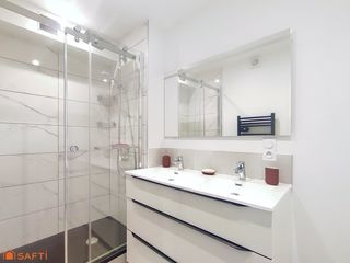  Appartement � louer 5 pi�ces 77 m�