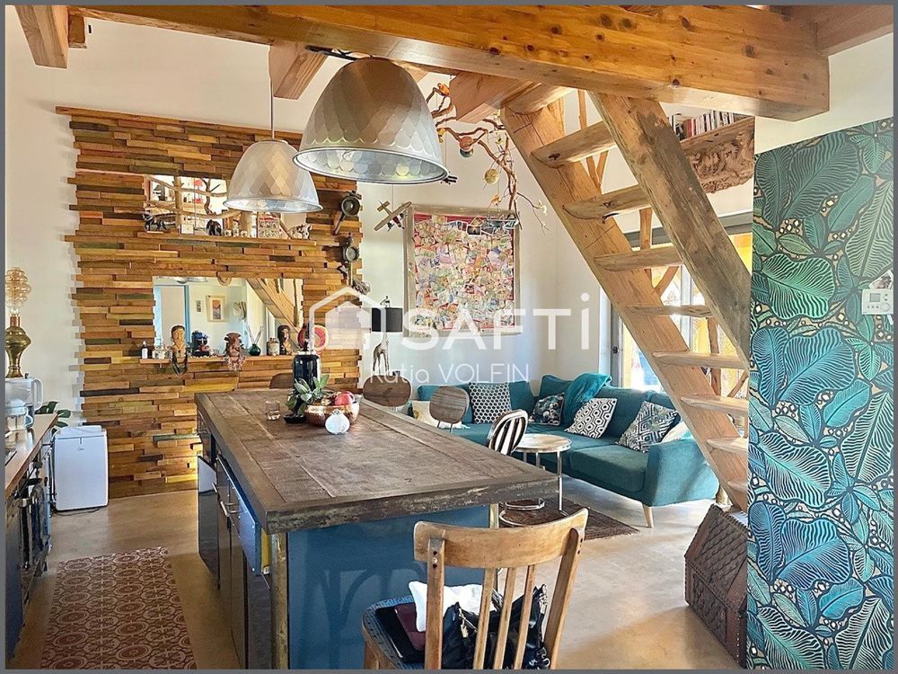 � vendre  Appartement Saint-Cyr-sur-Mer (83270)