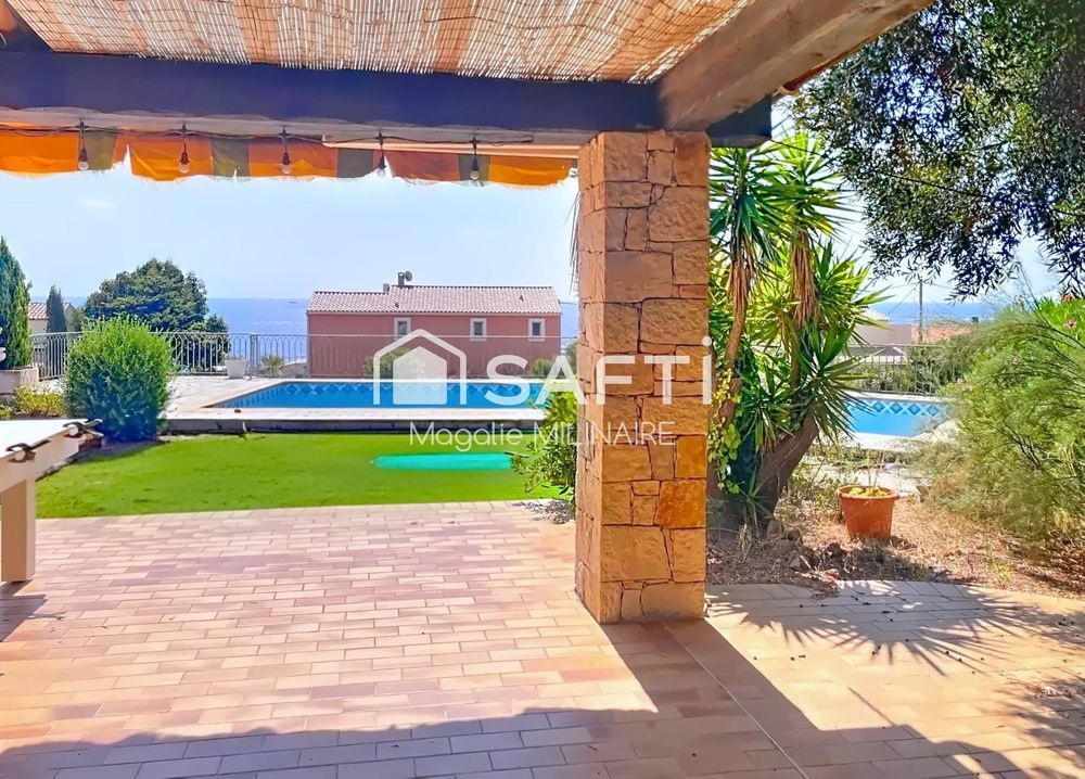 � vendre  Maison Agay (83530)