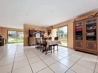  Maison � vendre 6 pi�ces 203 m�