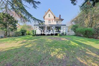  Maison � vendre 8 pi�ces 200 m�