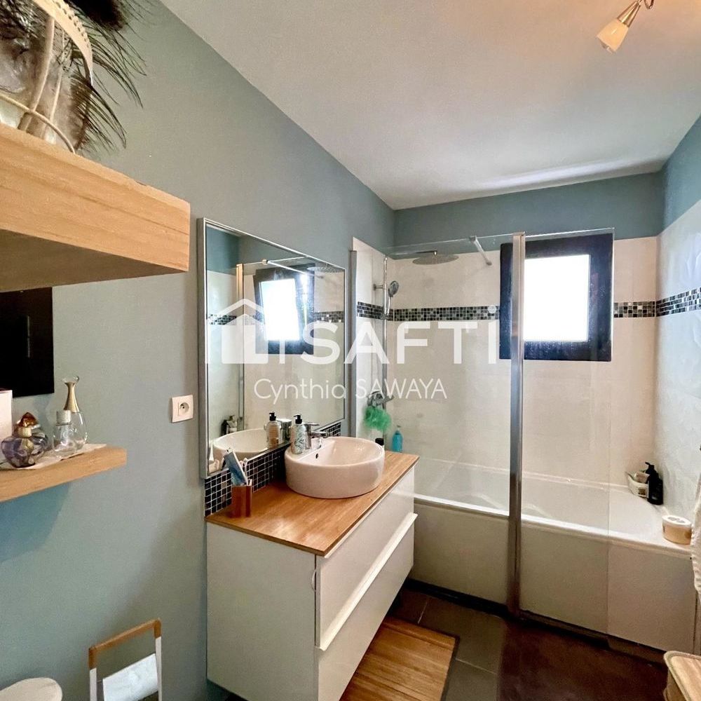 � vendre  Maison Gujan-Mestras (33470)