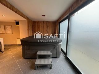  Immeuble � vendre 428 m�