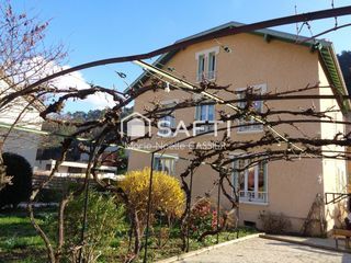  Maison � vendre 14 pi�ces 242 m�