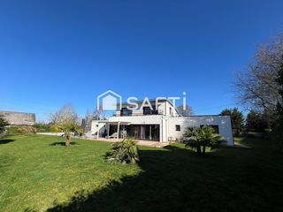  Maison � vendre 10 pi�ces 178 m�