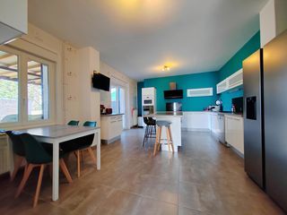  Maison � vendre 9 pi�ces 174 m�