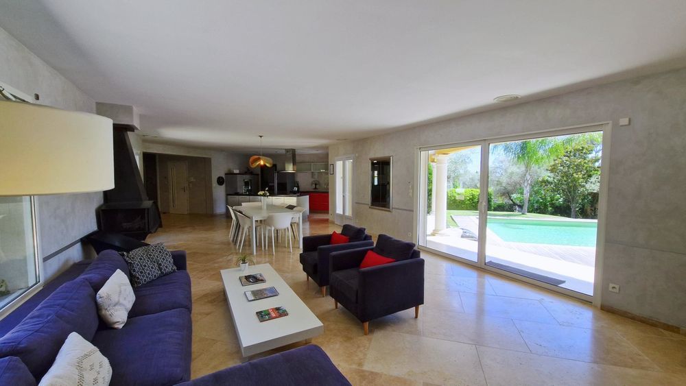 � vendre  Maison Solli�s-Pont (83210)