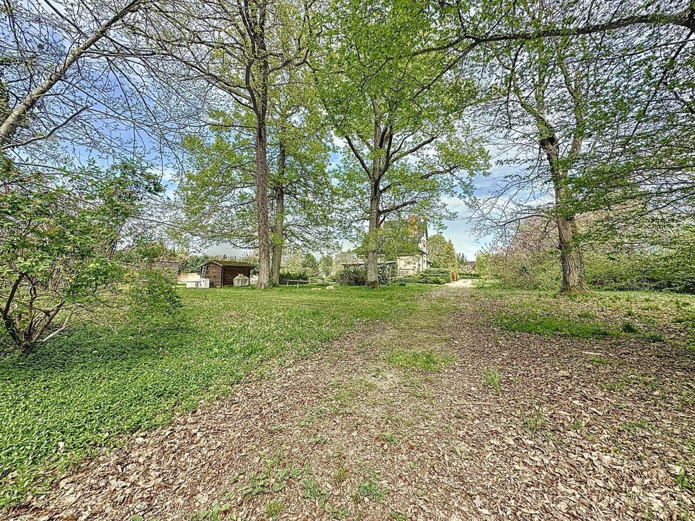 � vendre  Propri�t�/ch�teau Villeneuve-sur-Yonne (89500)