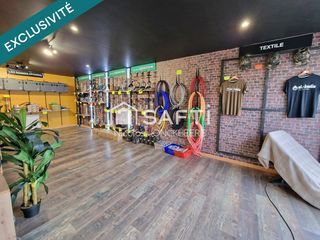  Immeuble � vendre 180 m�