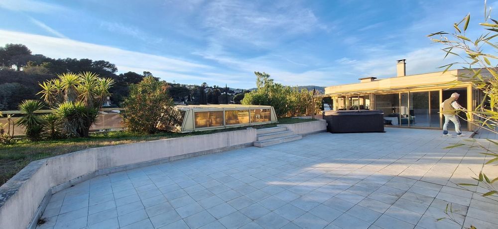 � vendre  Appartement Mandelieu-la-Napoule (06210)