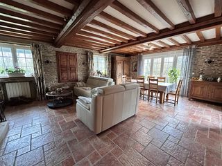  Maison � vendre 8 pi�ces 232 m�