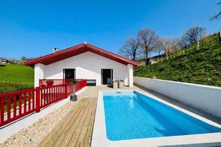  Maison � vendre 9 pi�ces 185 m�