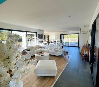  Maison � vendre 6 pi�ces 174 m�