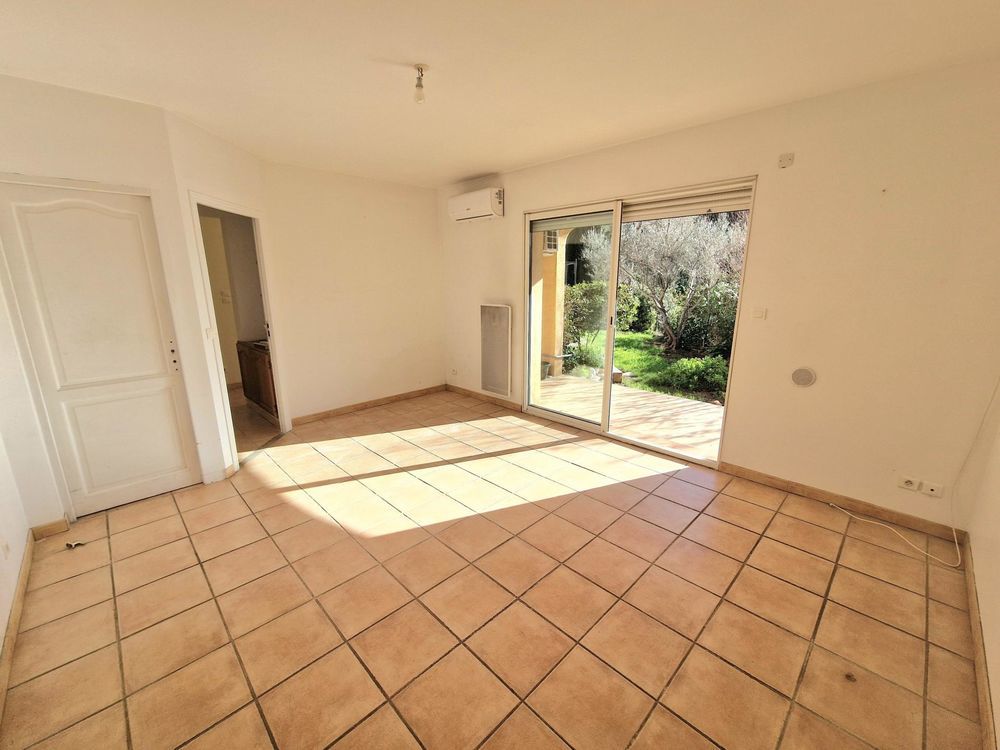 � vendre  Maison Carqueiranne (83320)