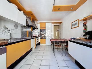  Appartement � vendre 6 pi�ces 180 m�