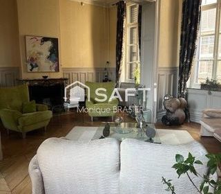  Maison � vendre 8 pi�ces 240 m�