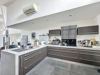  Maison � vendre 7 pi�ces 320 m�